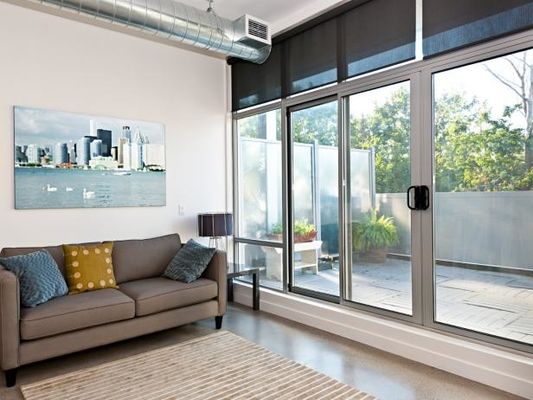 Customized Lightweight Aluminum Sliding Door with Low-E Glass and 10 Years Warranty