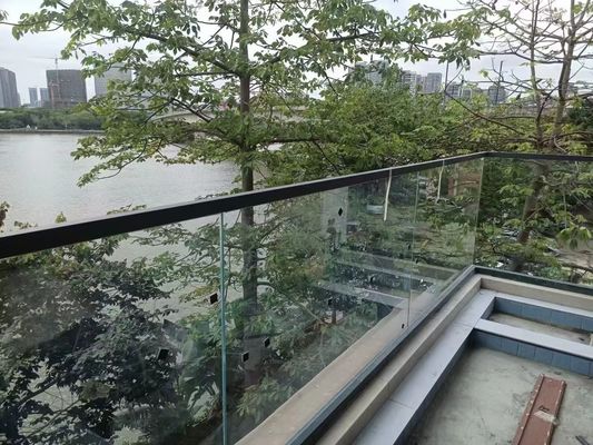 Outdoor Deck Frameless Glass Railing System With Handrail On Glass Top