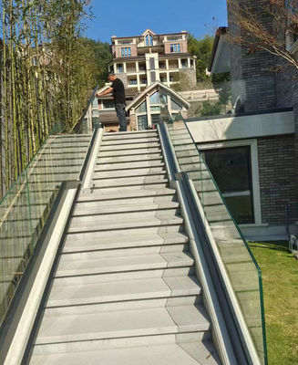 Lamel Outdoor Glass Balcony Balustrade With Aluminum U Shape Channel