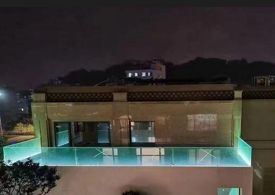 Outdoor Aluminum U Channel Glass Railing Lightweight With LED Light  ‌