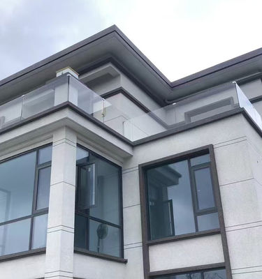 Powder Coating Aluminum U Channel Glass Railing For Building Environments