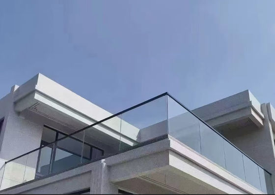Customized Size Aluminum U Channel Glass Railing with 36'' 42'' or Customized Height and Weather Resistance