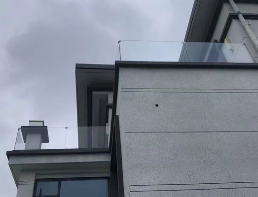 Balcony Aluminum U Channel Glass Railing Sustainable U Channel Balustrade
