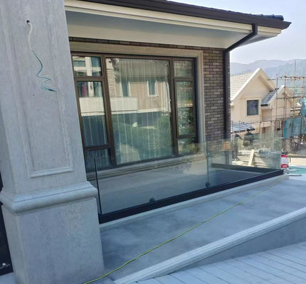 Balcony Aluminum U Channel Glass Railing Sustainable U Channel Balustrade