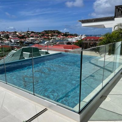 Modern Design Glass Fence Balcony Handrail U Channel Glass Railing For Indoor Outdoor