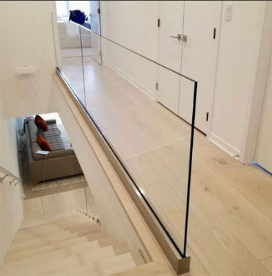 Customized Frameless Glass Balustrade 8mm, 10mm, 12mm Aluminium U Channel System