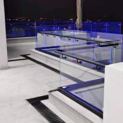 Modern Glass Deck Railing Outdoor Tempered Glass U Channel Frameless 12-20mm Balcony Balustrades